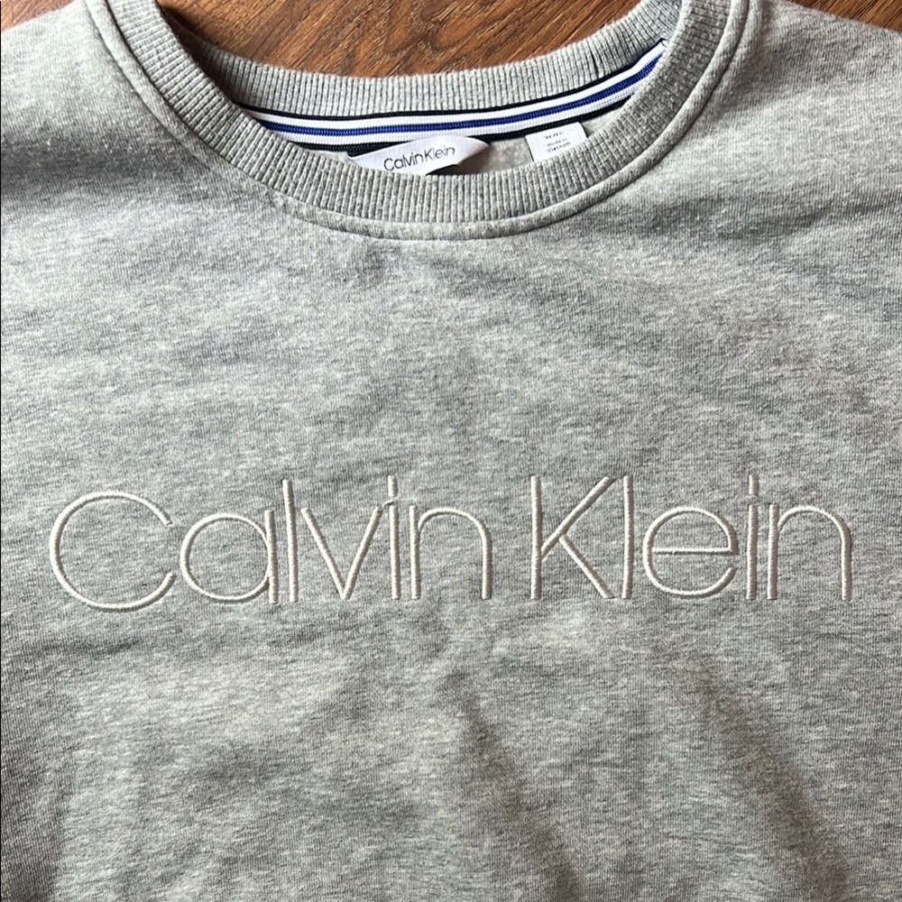 Calvin Klein Gray Embroidered Crewneck Sweatshirt - Picture 4 of 11